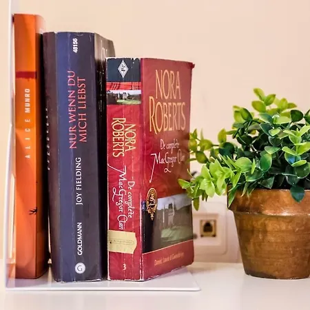 23 1 Bedroom With Balcony София