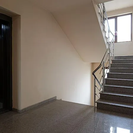 23 1 Bedroom With Balcony *