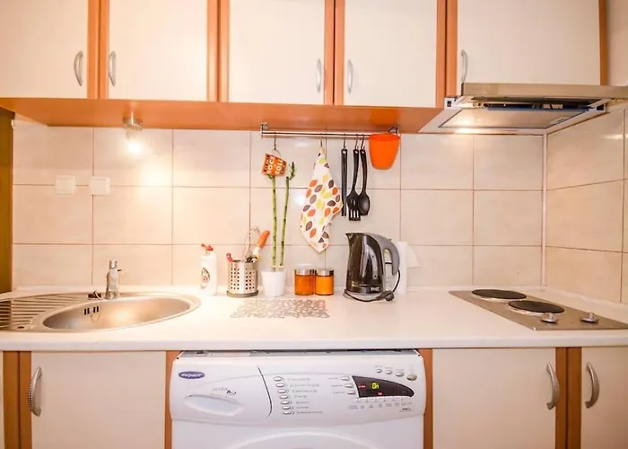 23 1 Bedroom With Balcony *