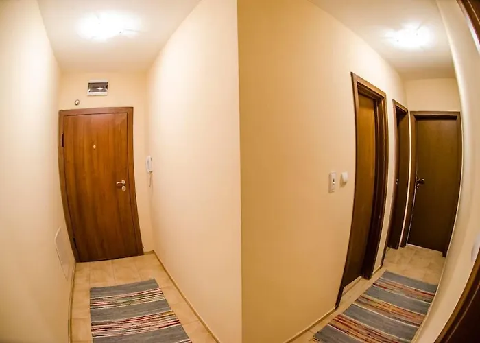 23 1 Bedroom With Balcony *