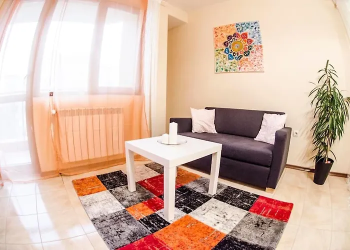 23 1 Bedroom With Balcony Апартамент *